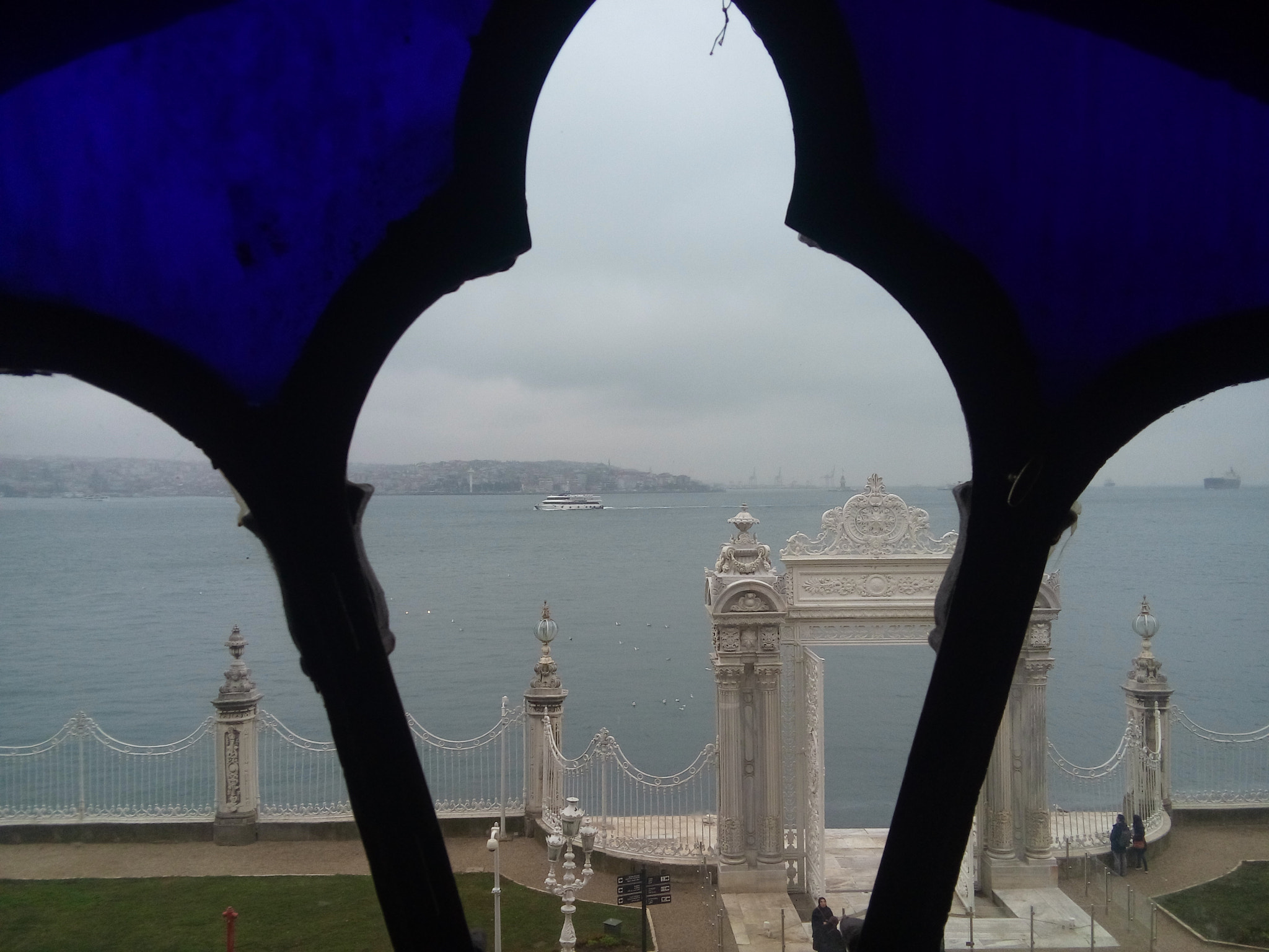 LG LBello sample photo. Istanbul,turkey (dolmabahçe palace) photography