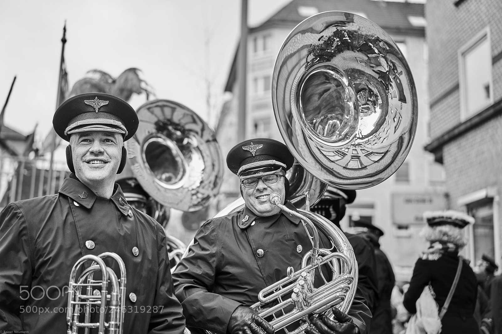 Sony a7R II sample photo. Mann 386 b&w photography