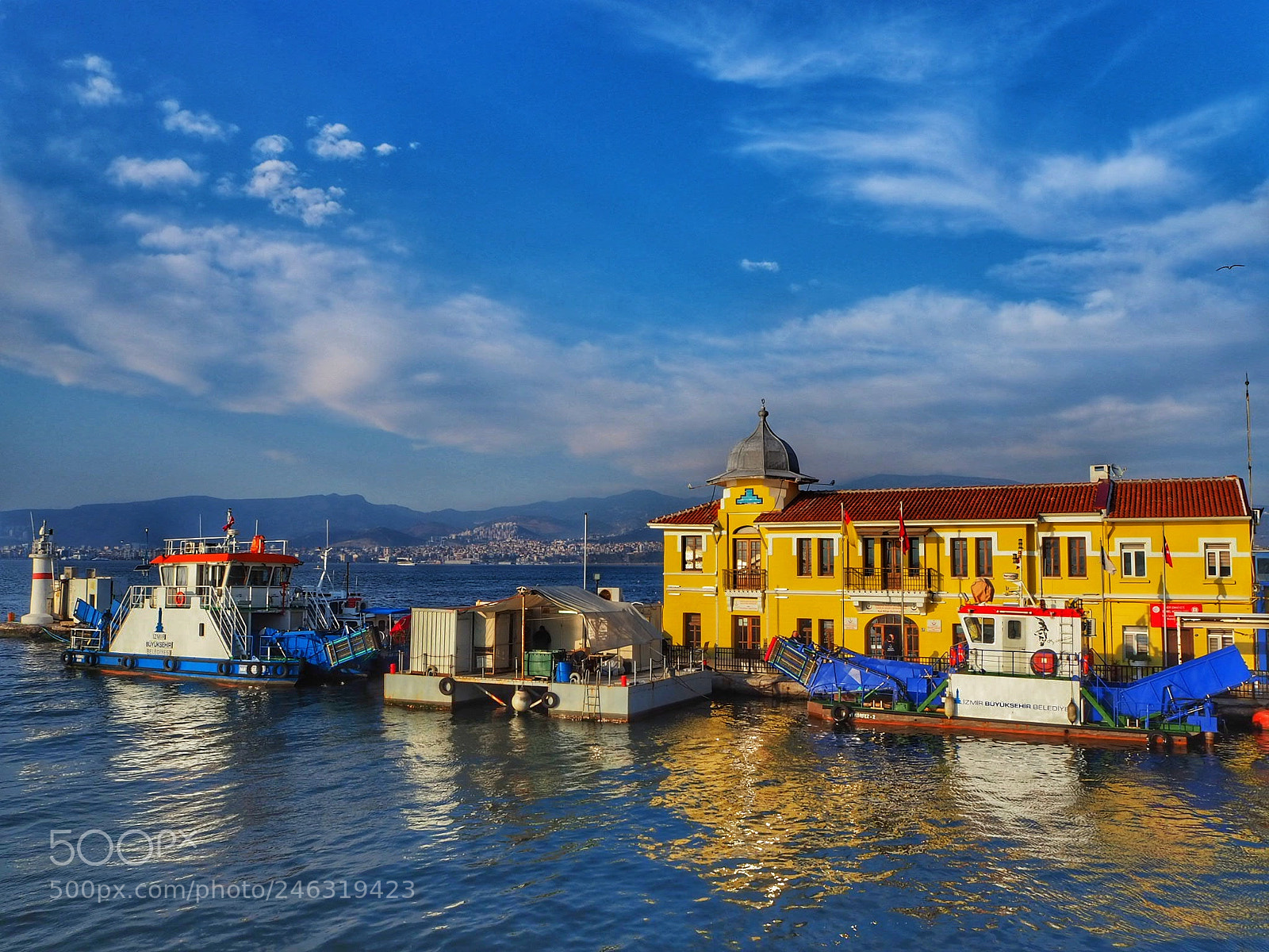 Olympus OM-D E-M10 III sample photo. Yellow port | izmir photography
