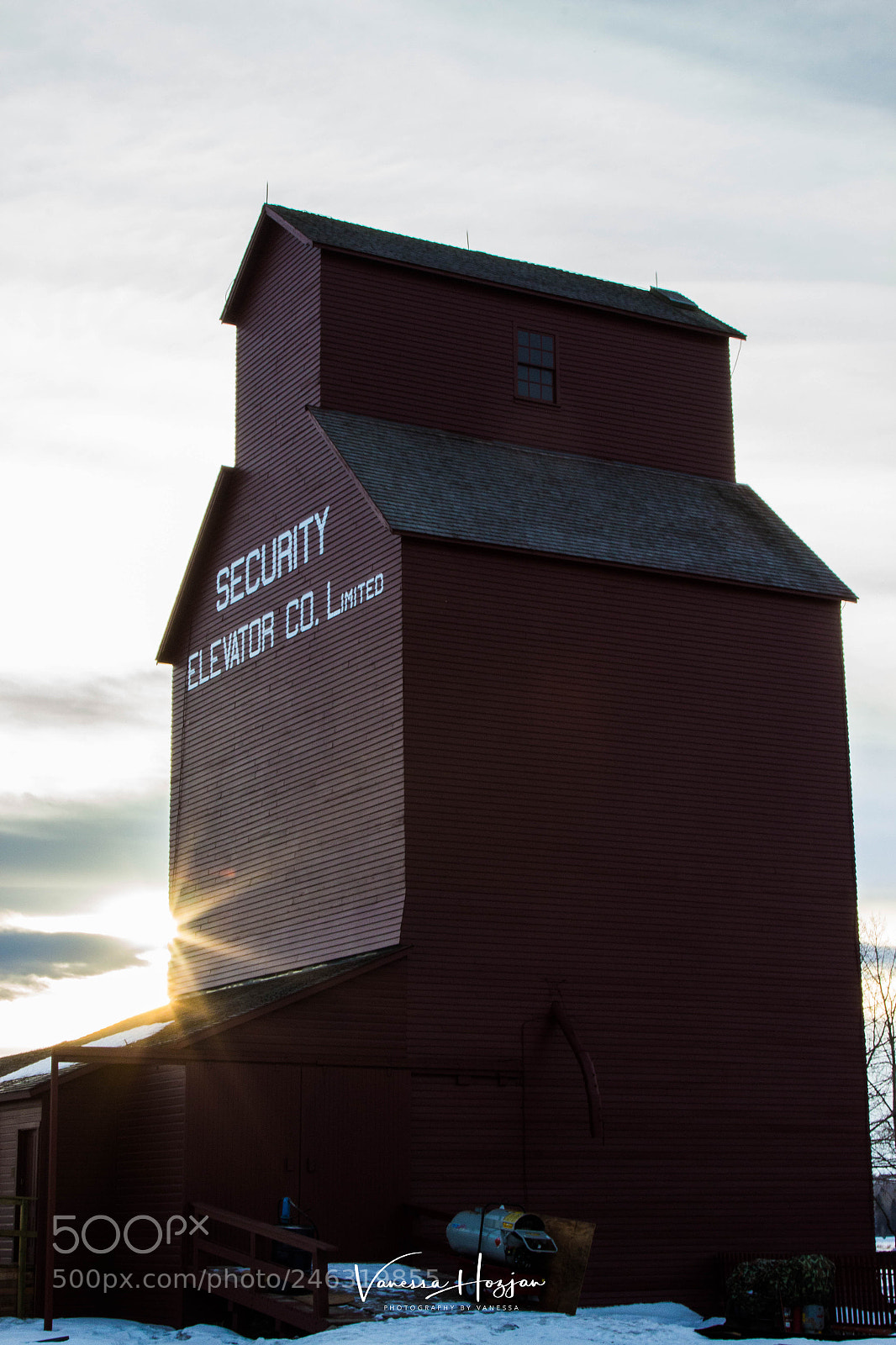 Canon EOS 700D (EOS Rebel T5i / EOS Kiss X7i) sample photo. Calgary january 2018 photography