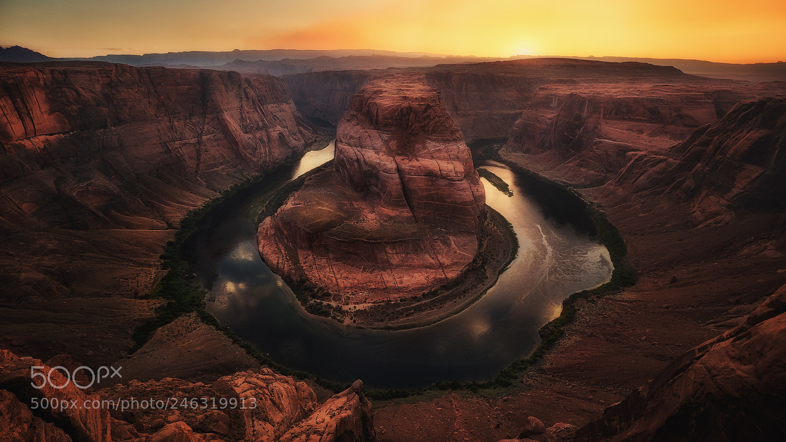 Olympus OM-D E-M1 Mark II sample photo. Horeseshoe bend magic light photography