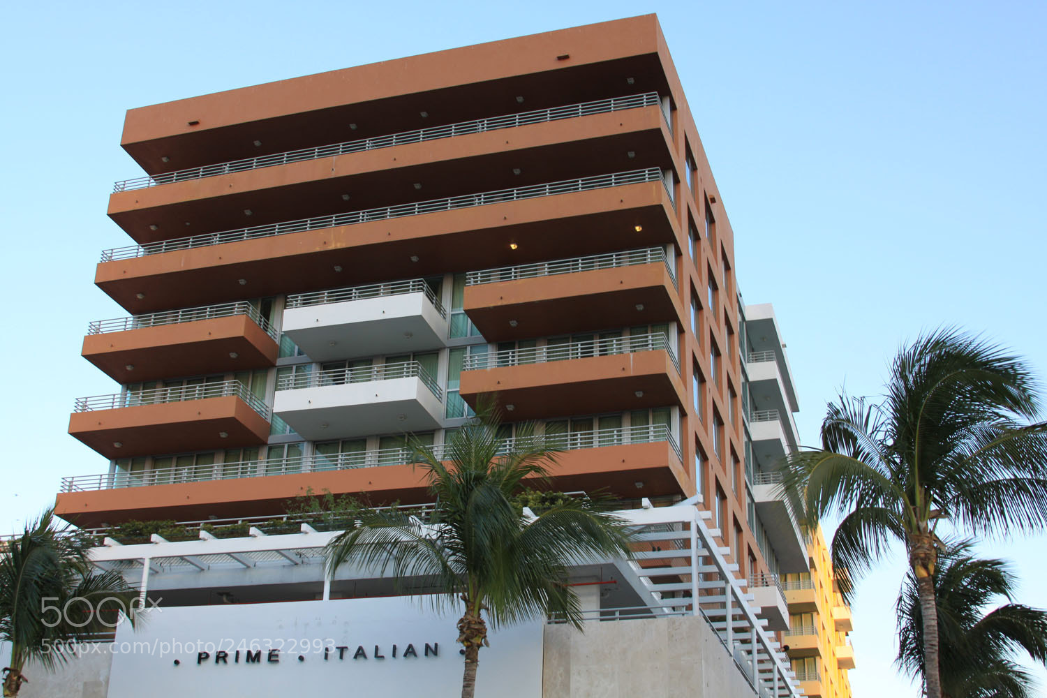 Canon EOS 50D sample photo. Bentley beach condos for photography