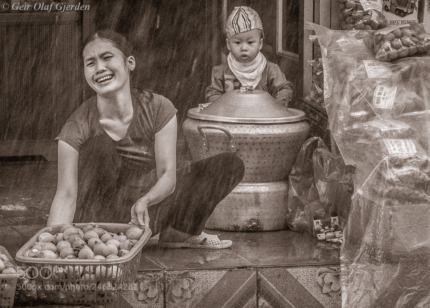 Nikon D500 sample photo. Heavy rain photography