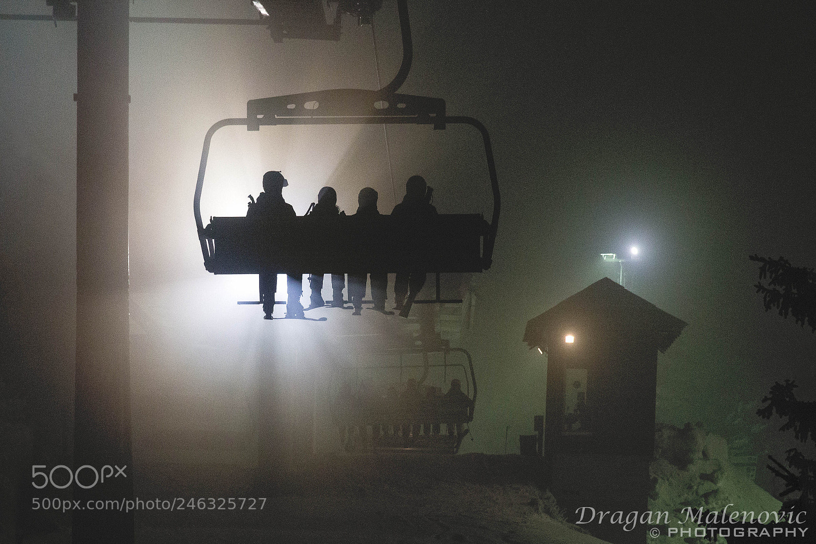 Canon EOS 650D (EOS Rebel T4i / EOS Kiss X6i) sample photo. Chairlift in the fog photography