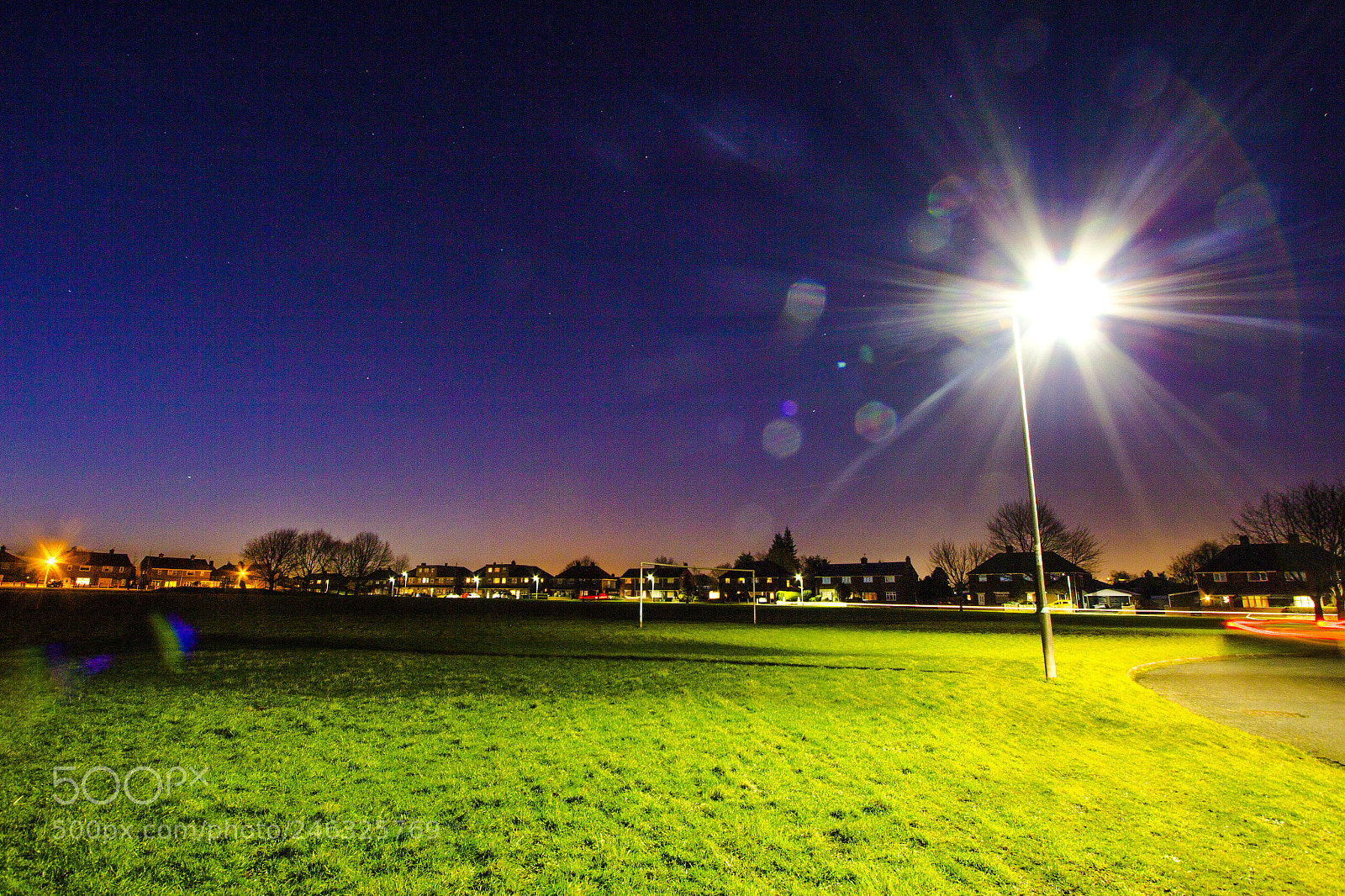 Canon EOS 600D (Rebel EOS T3i / EOS Kiss X5) sample photo. A special night photography