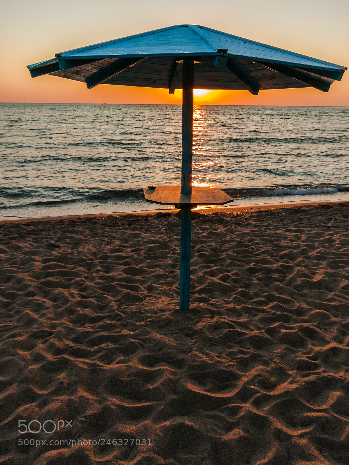 Canon EOS 40D sample photo. Illumimated sun shade a photography