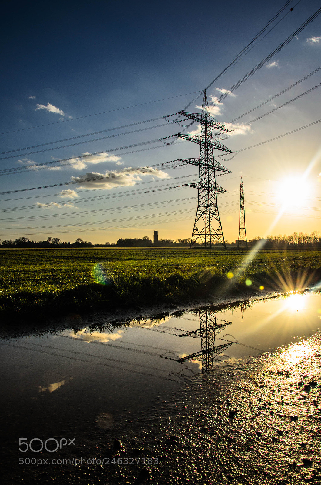 Nikon D5100 sample photo. Sonnenuntergang mit strommast photography