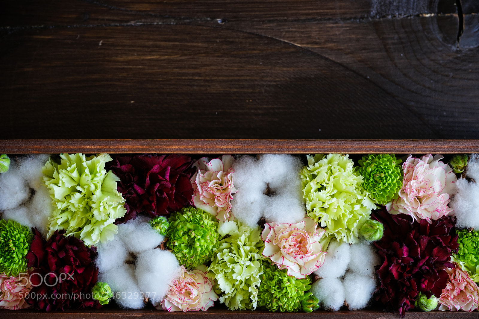 Sony a7 sample photo. Card concept with flowers photography