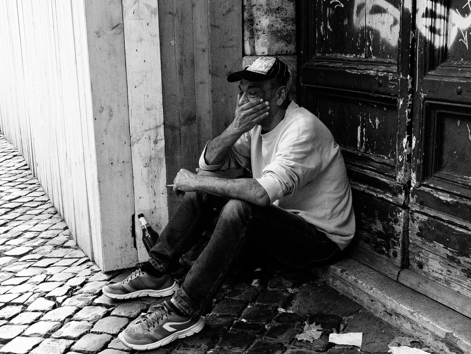 Sony a6500 sample photo. Real street 2, rome, italy photography