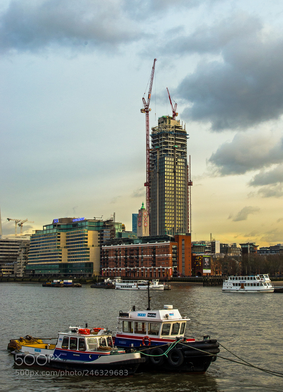 Pentax K-5 II sample photo. River thames pentax kii photography