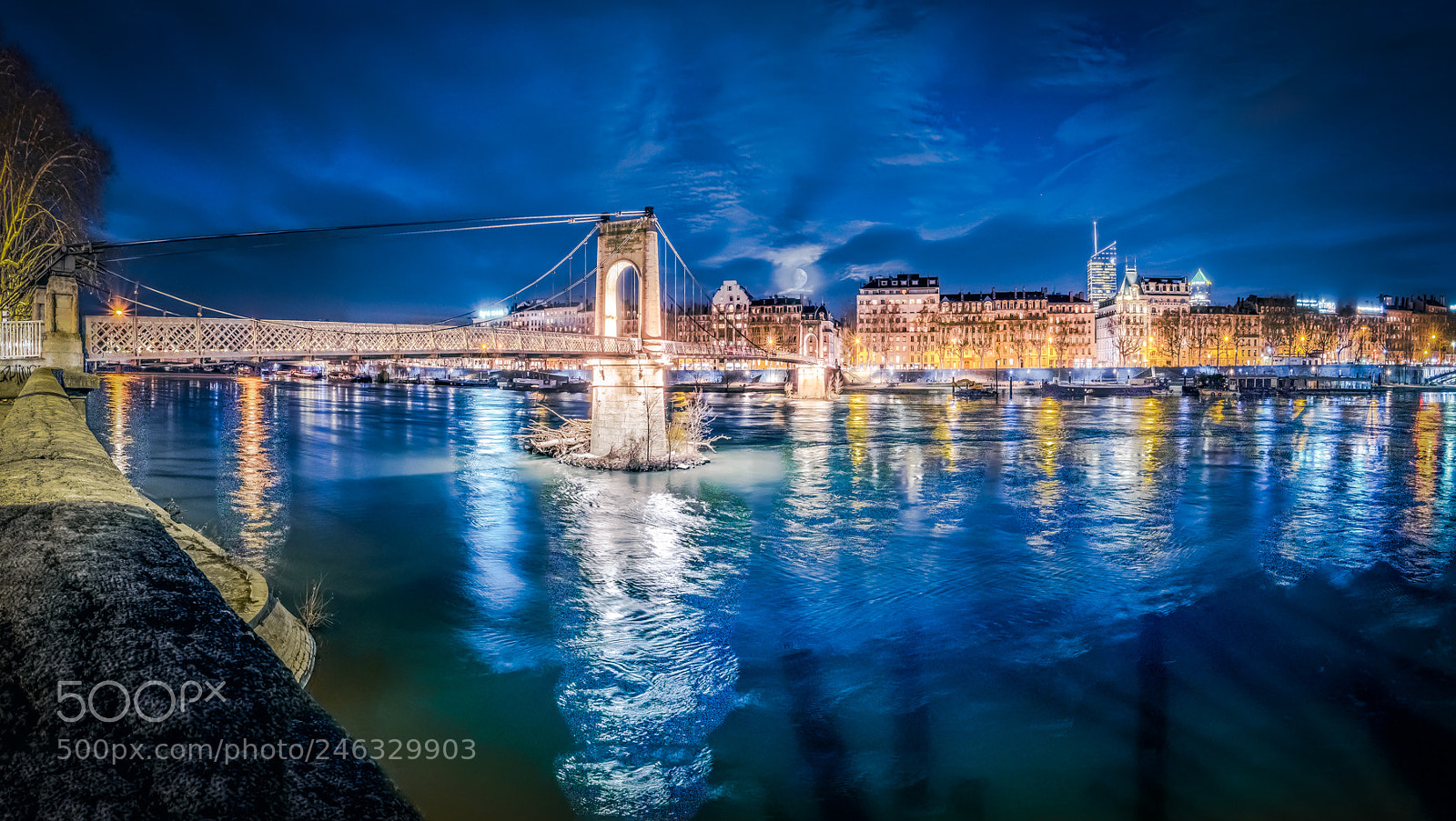Panasonic Lumix DMC-LX10 (Lumix DMC-LX15) sample photo. Lyon by nigth photography