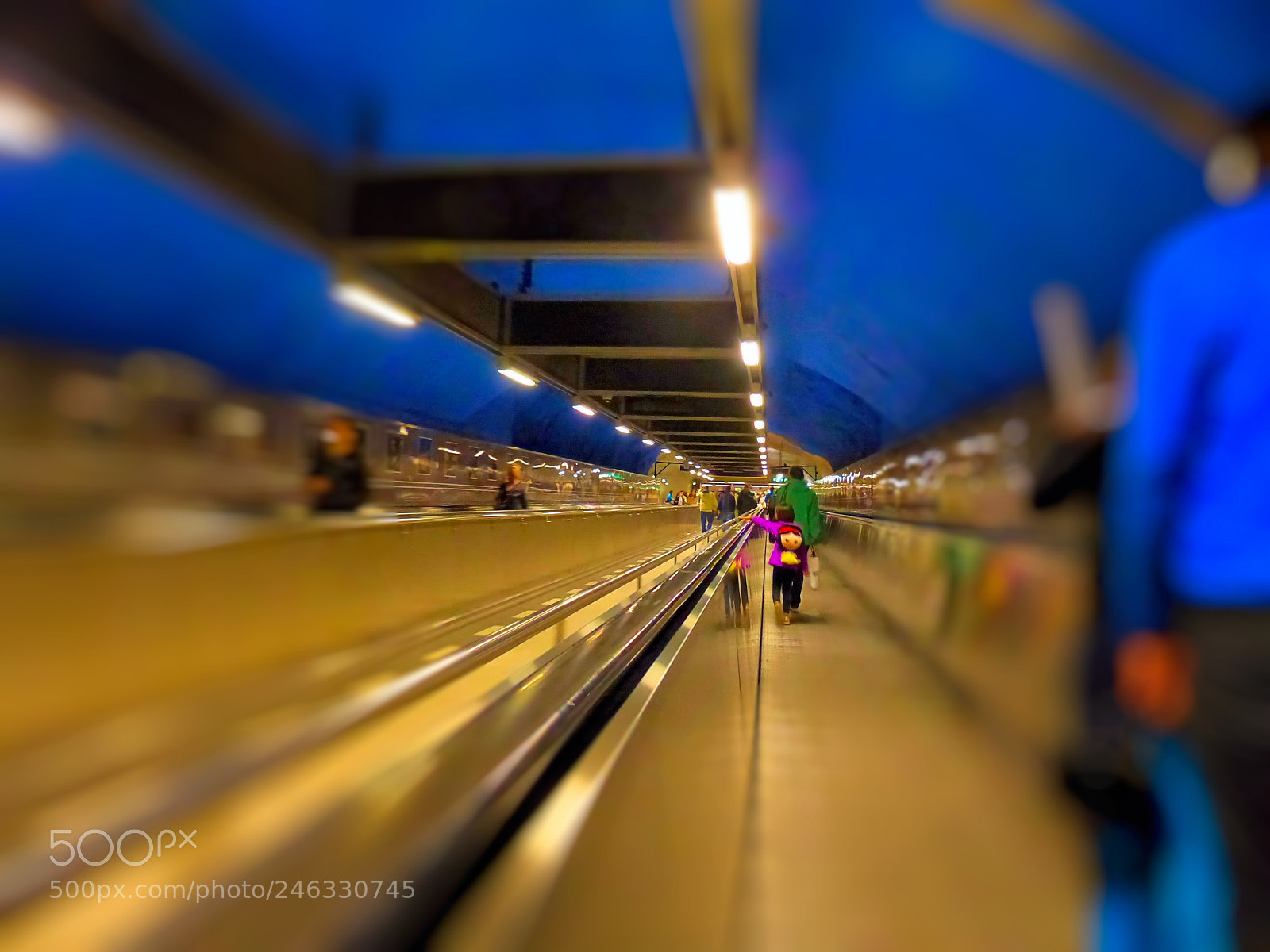 Panasonic Lumix DMC-FZ200 sample photo. T centralen photography