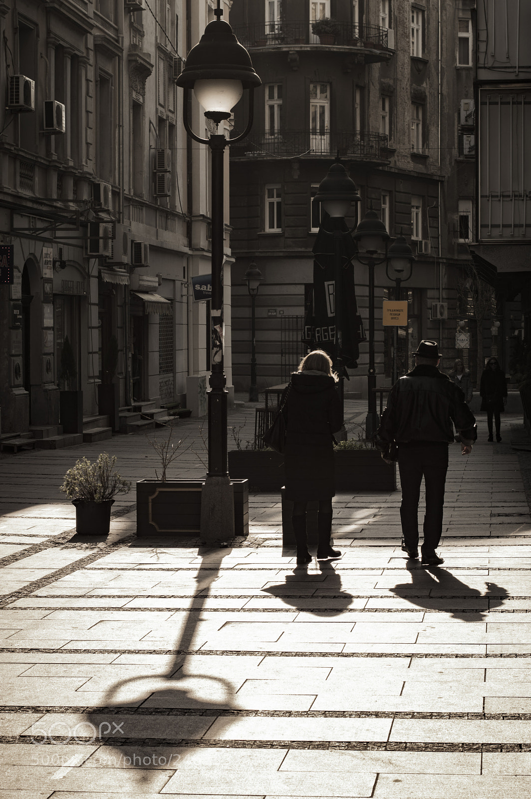 Nikon D3200 sample photo. People in the shadow photography