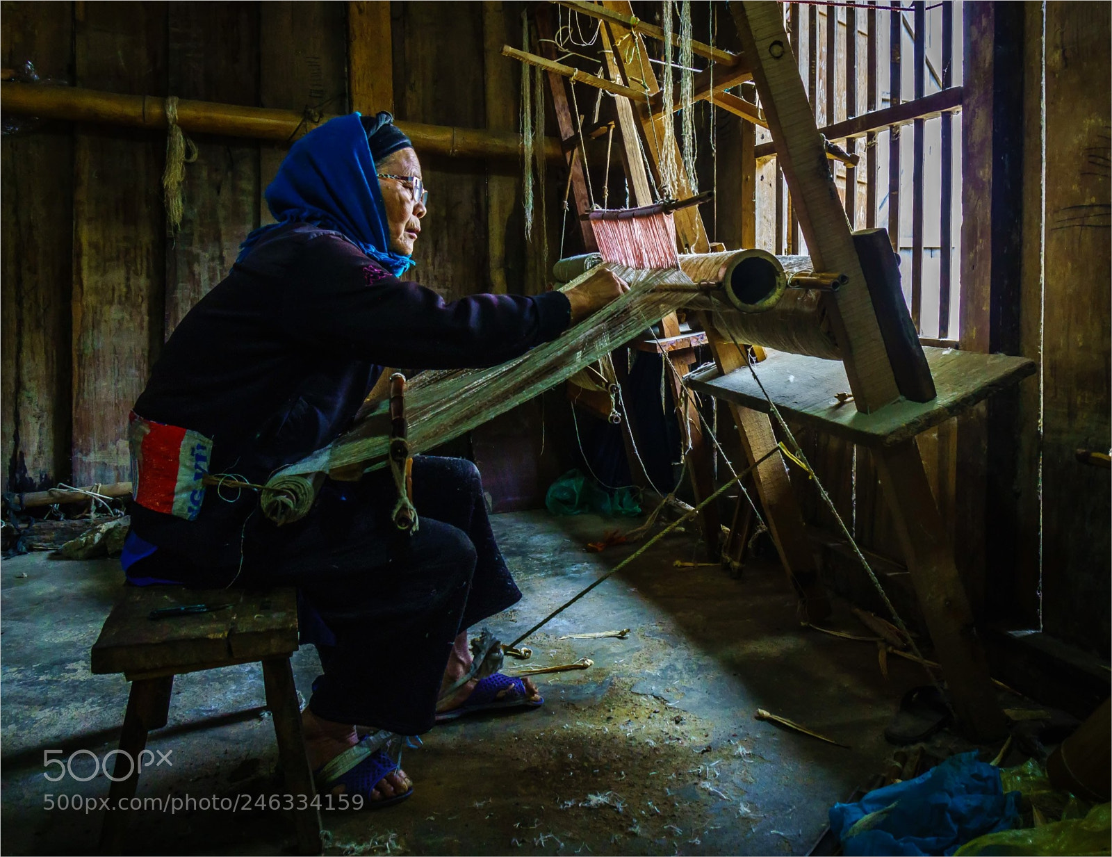 Sony Alpha NEX-7 sample photo. Weaving by the window photography