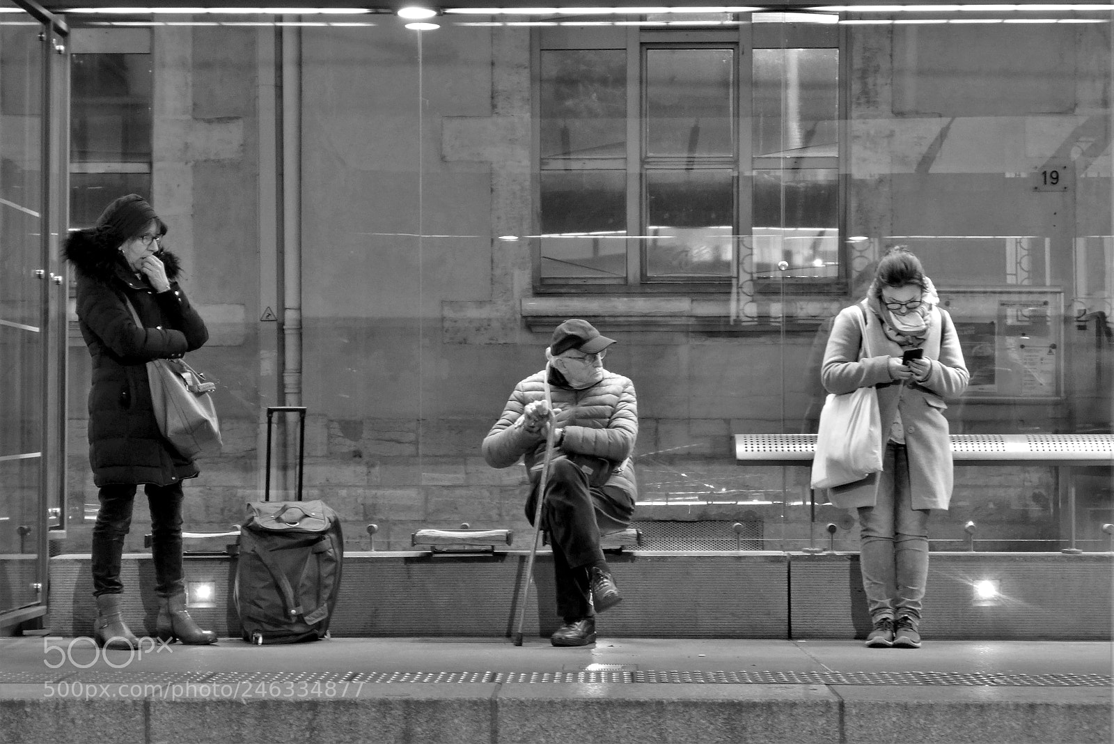 Panasonic Lumix DMC-LX7 sample photo. Tramway's station mood photography