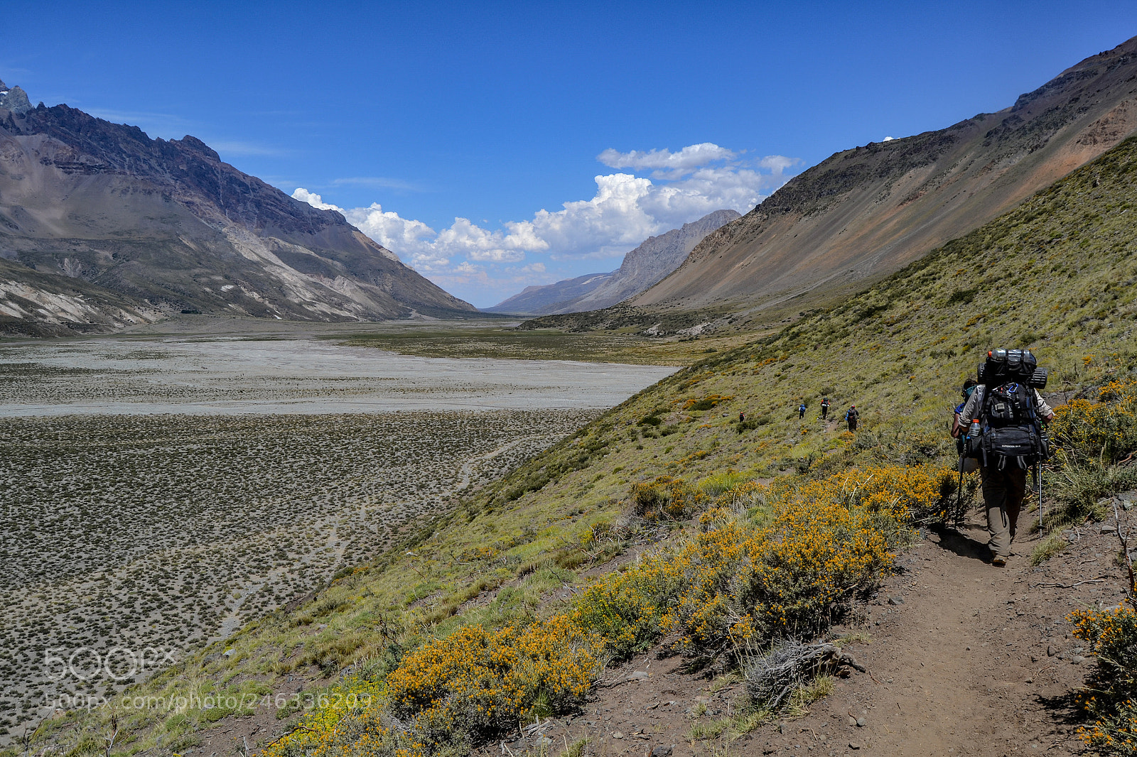 Nikon D3100 sample photo. Trekking al avi n photography