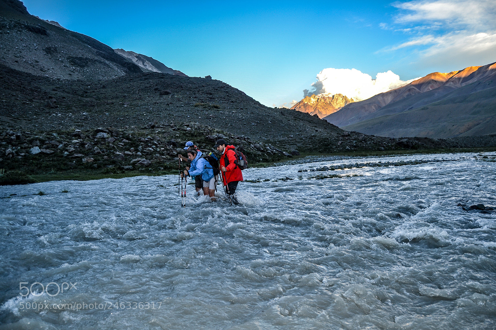 Nikon D3100 sample photo. Trekking al avi n photography