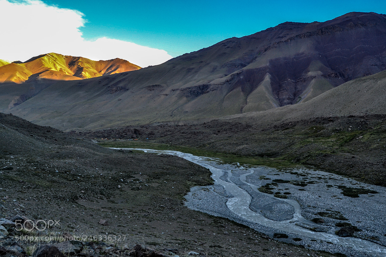 Nikon D3100 sample photo. Trekking al avi n photography
