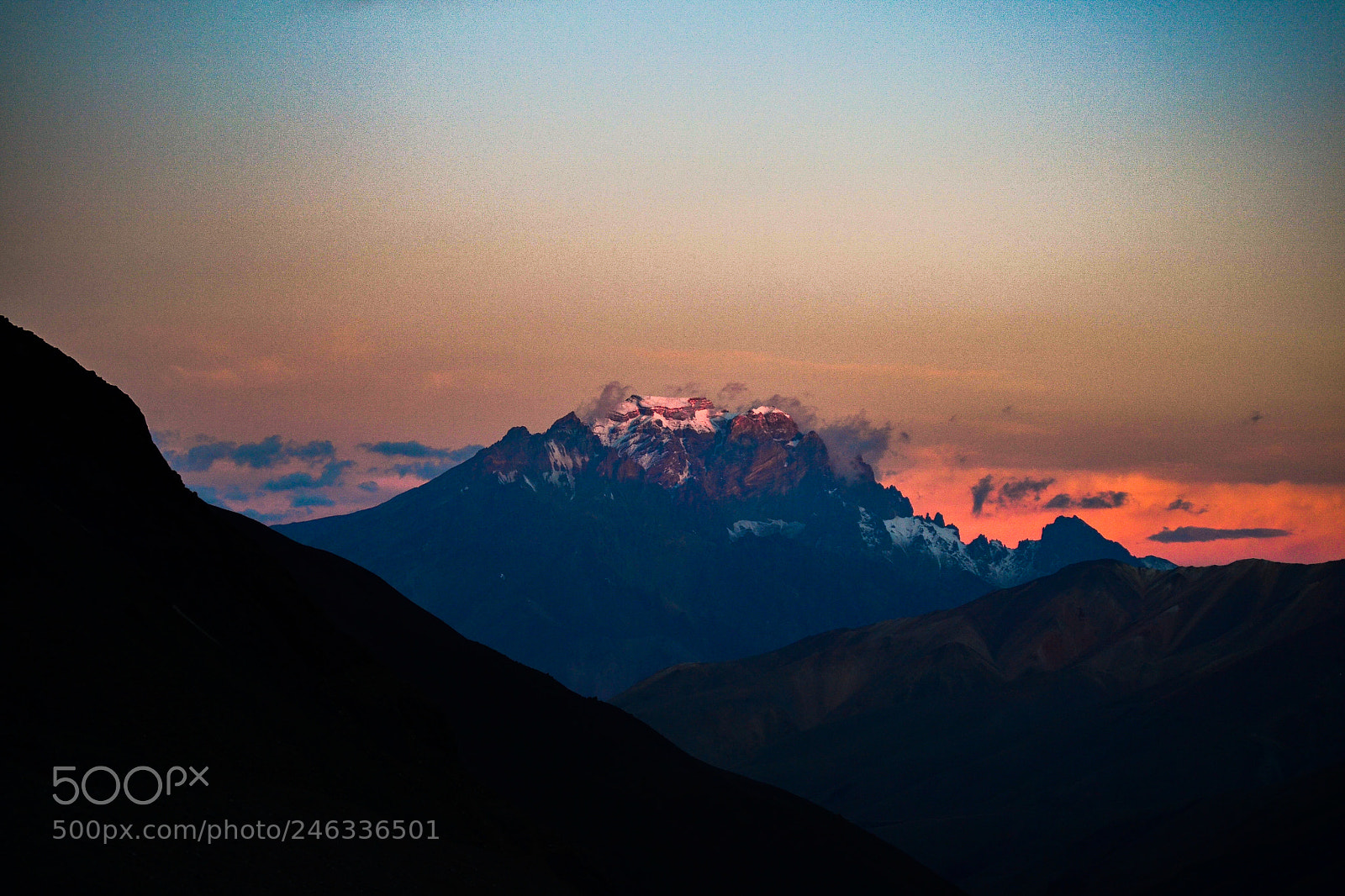 Nikon D3100 sample photo. Trekking al avi n photography