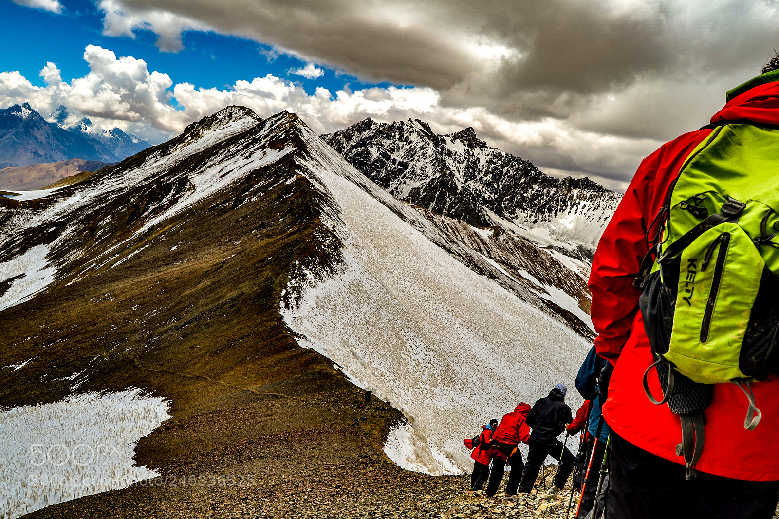 Nikon D3100 sample photo. Trekking al avi n photography