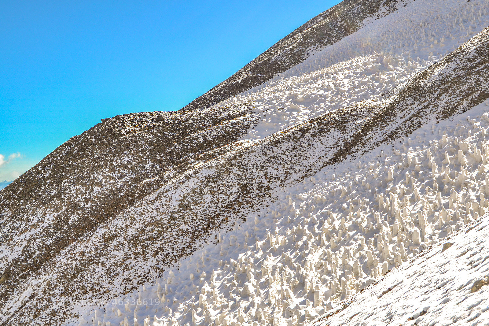 Nikon D3100 sample photo. Trekking al avi n photography