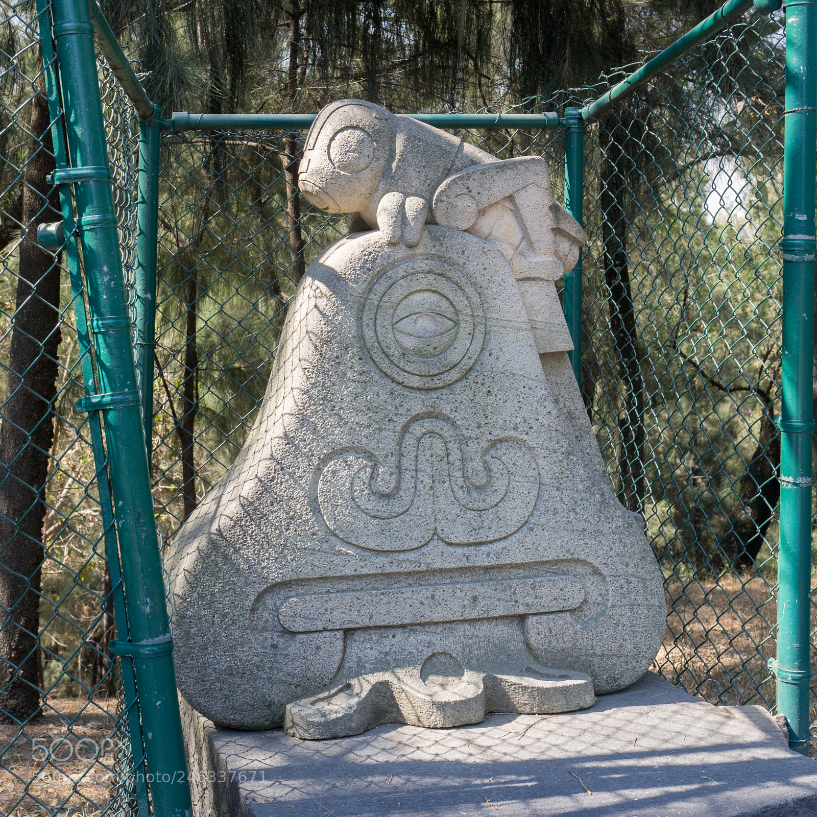 Olympus OM-D E-M10 sample photo. El chapul photography