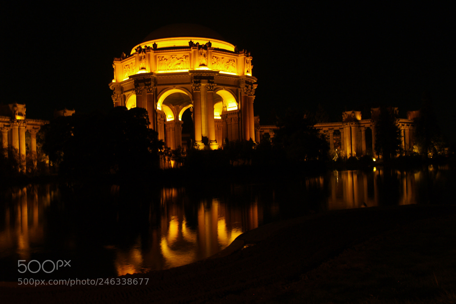 Olympus E-500 (EVOLT E-500) sample photo. Palace of fine arts photography