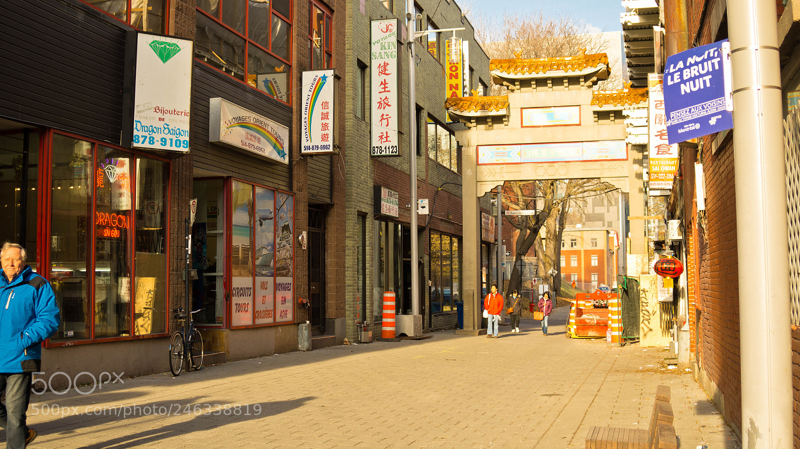 Sony Alpha a3500 sample photo. Montreal photography