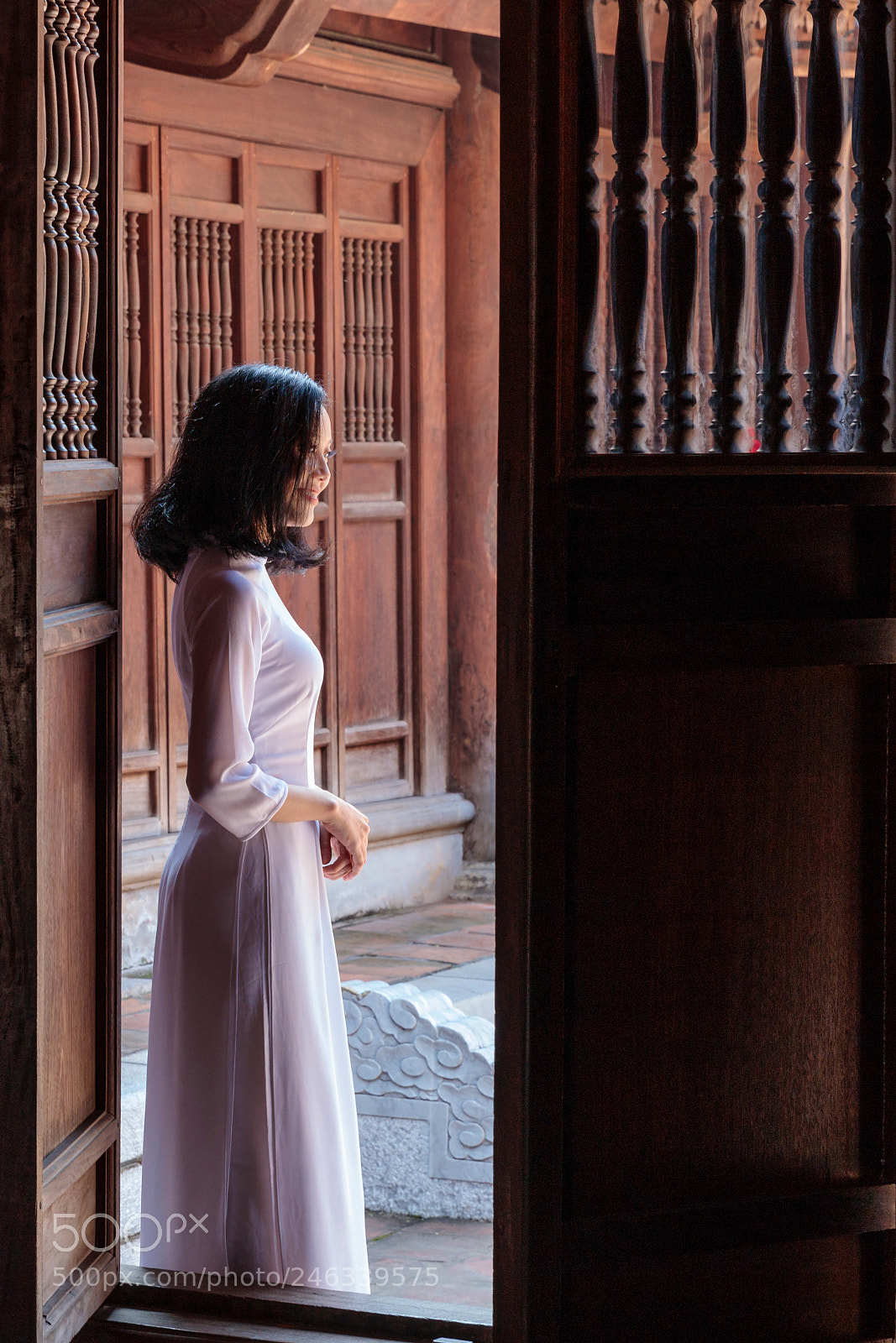 Canon EOS 6D Mark II sample photo. Au temple de la photography
