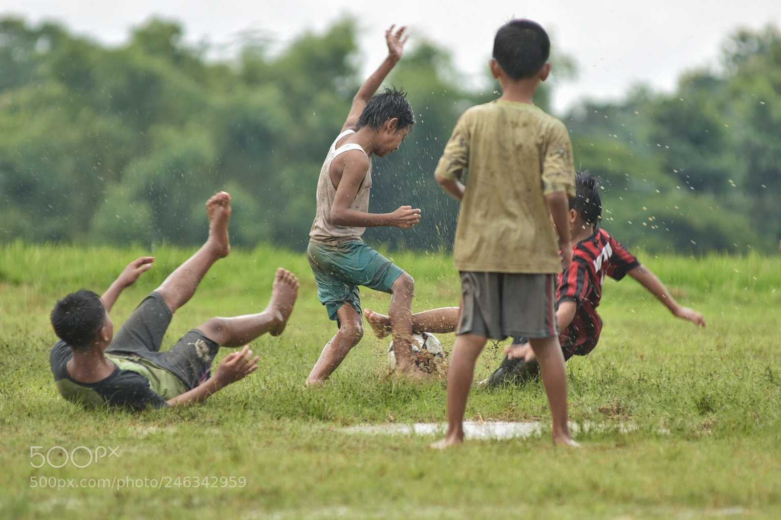 Nikon D7200 sample photo. Wet soccer photography