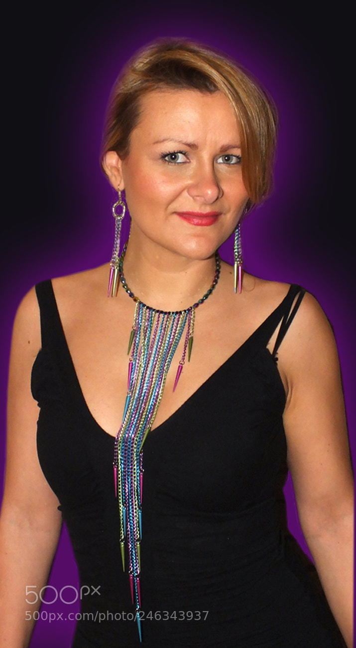 FujiFilm FinePix HS20 EXR (FinePix HS22 EXR) sample photo. Model with rainbow jewelry photography