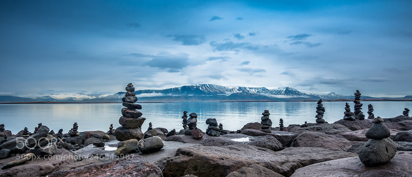Sony Cyber-shot DSC-RX100 IV sample photo. Cairns in iceland photography