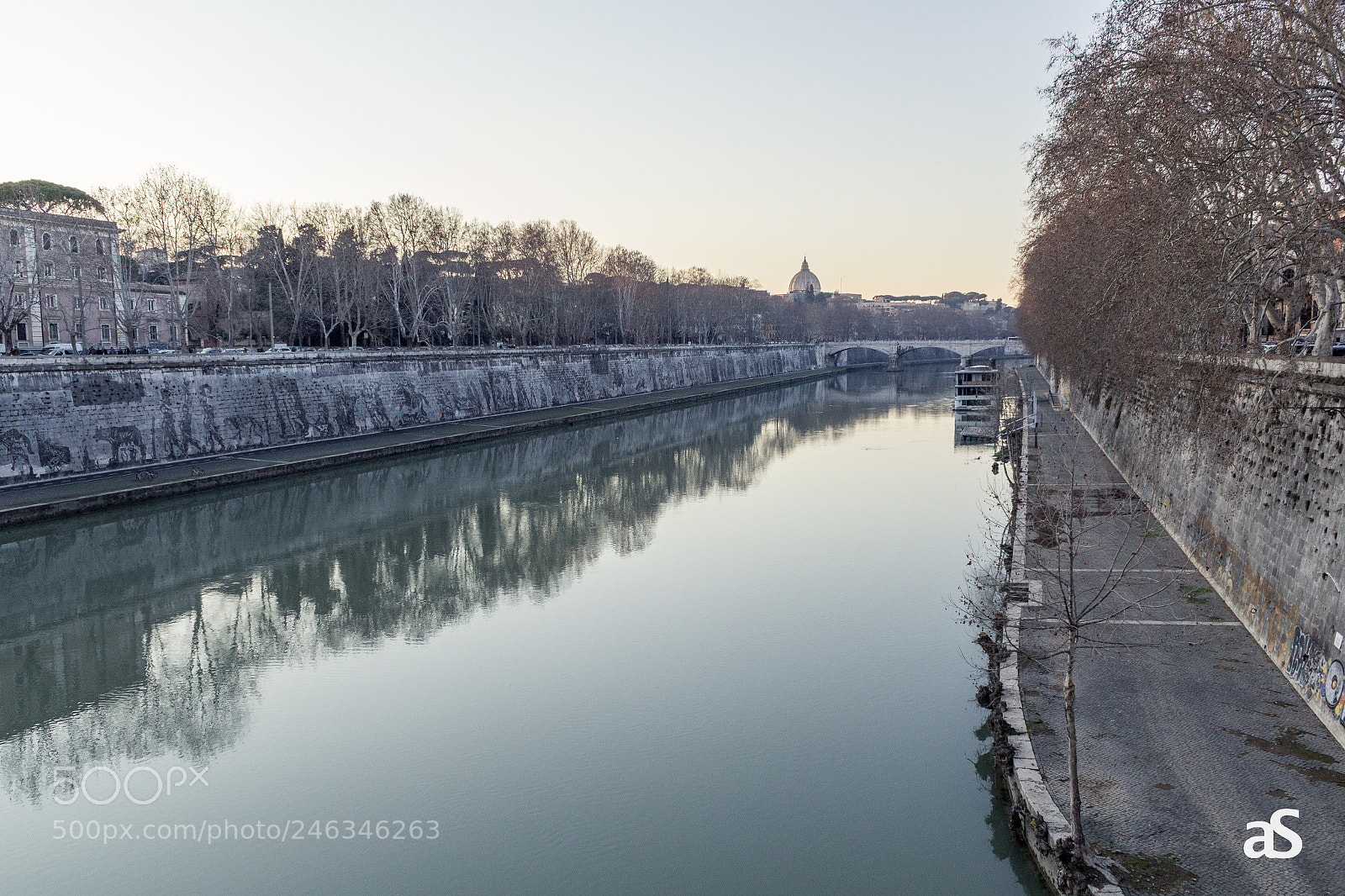 Canon EOS 600D (Rebel EOS T3i / EOS Kiss X5) sample photo. Trastevere in february photography