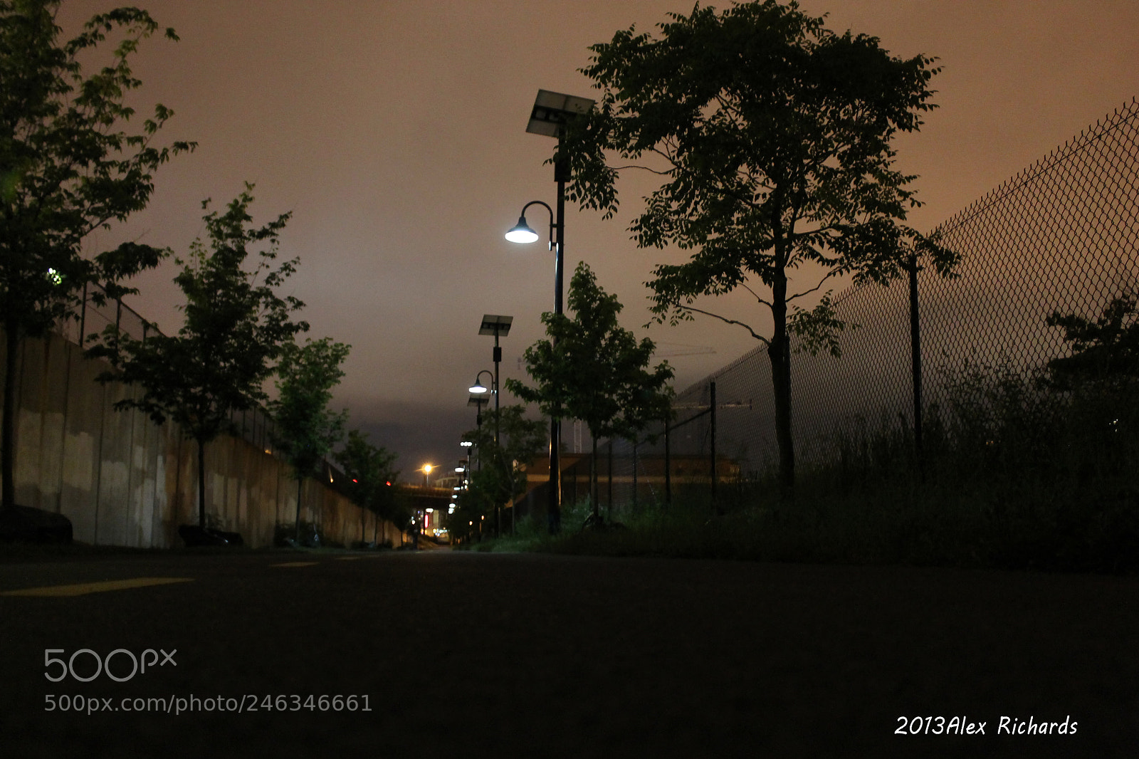 Canon EOS 1100D (EOS Rebel T3 / EOS Kiss X50) sample photo. Mbt trail at midnight photography