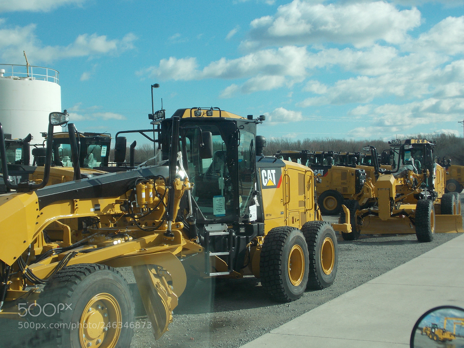 Nikon Coolpix L810 sample photo. Big tractor cat farm photography