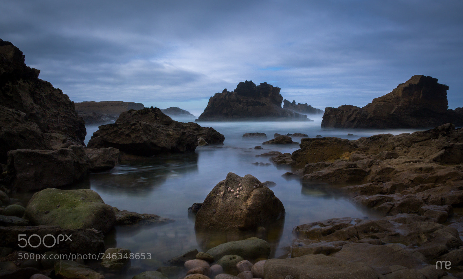 Canon EOS 700D (EOS Rebel T5i / EOS Kiss X7i) sample photo. Rocky beach photography