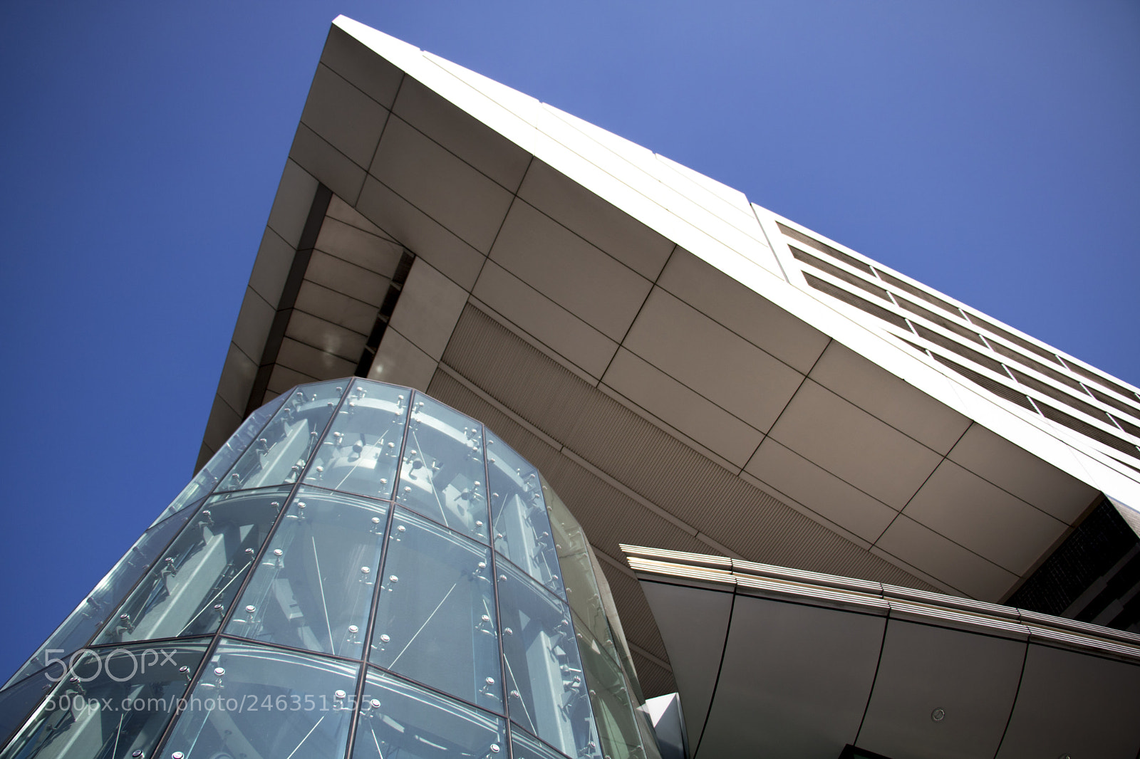 Canon EOS 760D (EOS Rebel T6s / EOS 8000D) sample photo. The peak 07: peak tower photography
