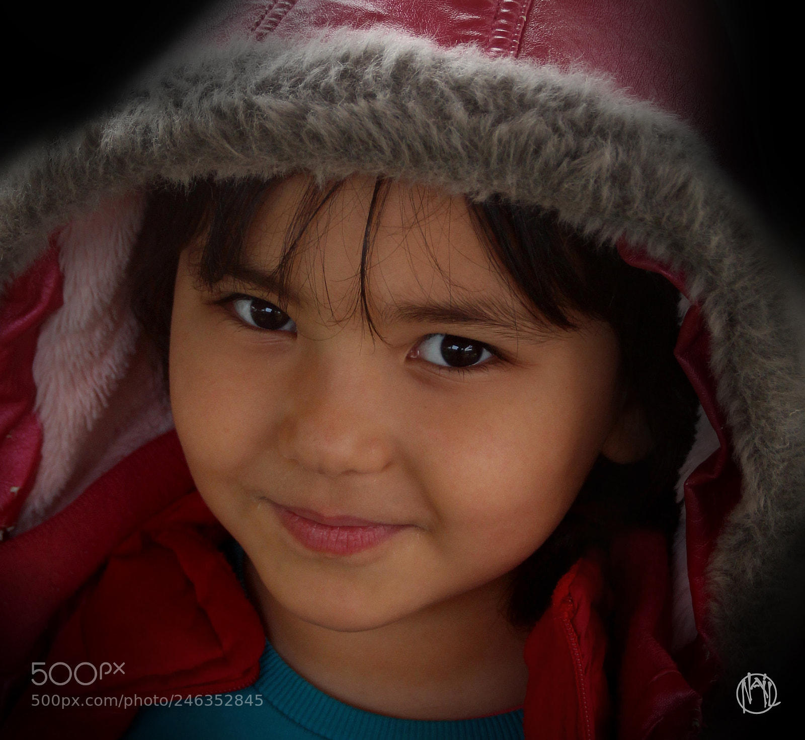 Canon EOS 700D (EOS Rebel T5i / EOS Kiss X7i) sample photo. Clr photography