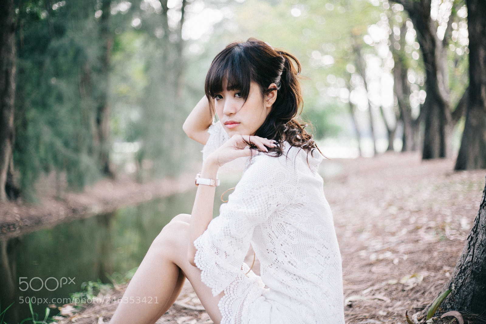 Canon EOS 5D sample photo. The beauty white skin photography