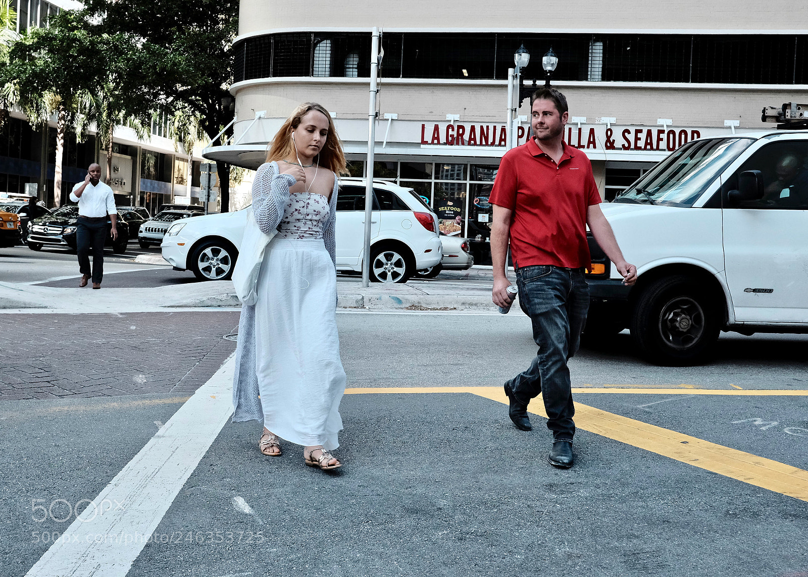 Fujifilm X-E2S sample photo. Just taking a look photography