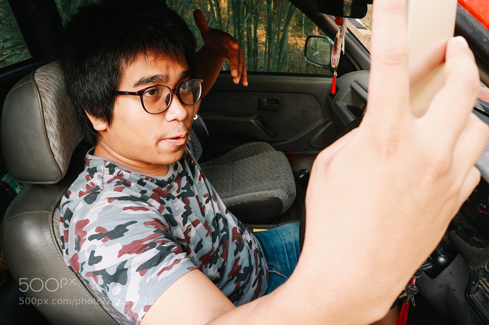 Canon EOS M10 sample photo. Unsafe driver using smart photography
