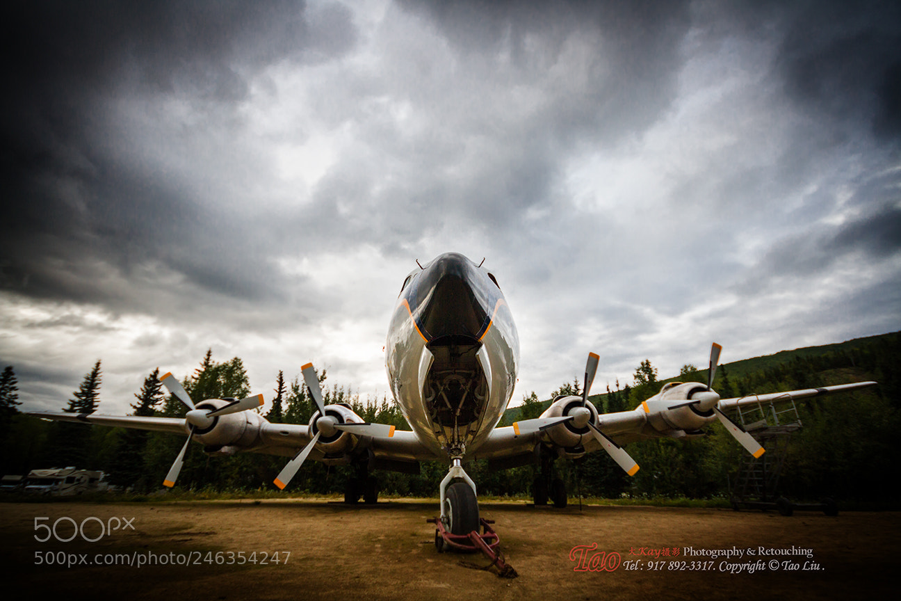 Canon EOS 7D sample photo. Old cargo airplane. photography