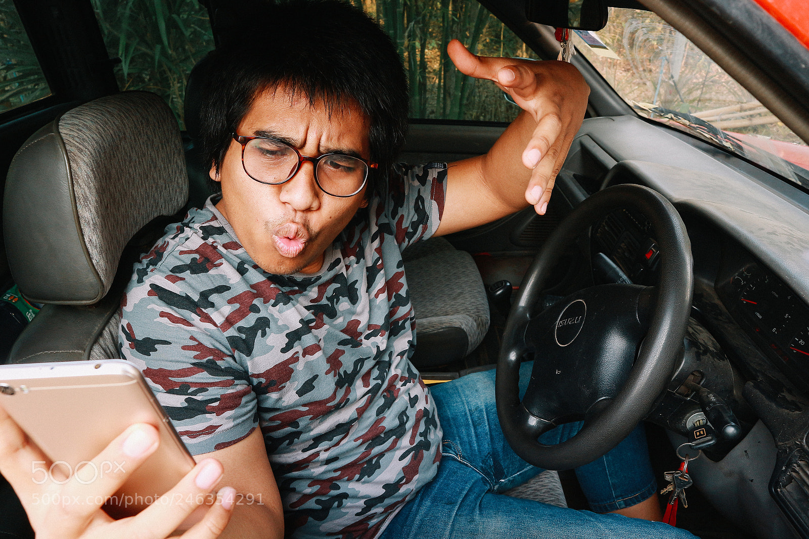 Canon EOS M10 sample photo. Unsafe driver using smart photography