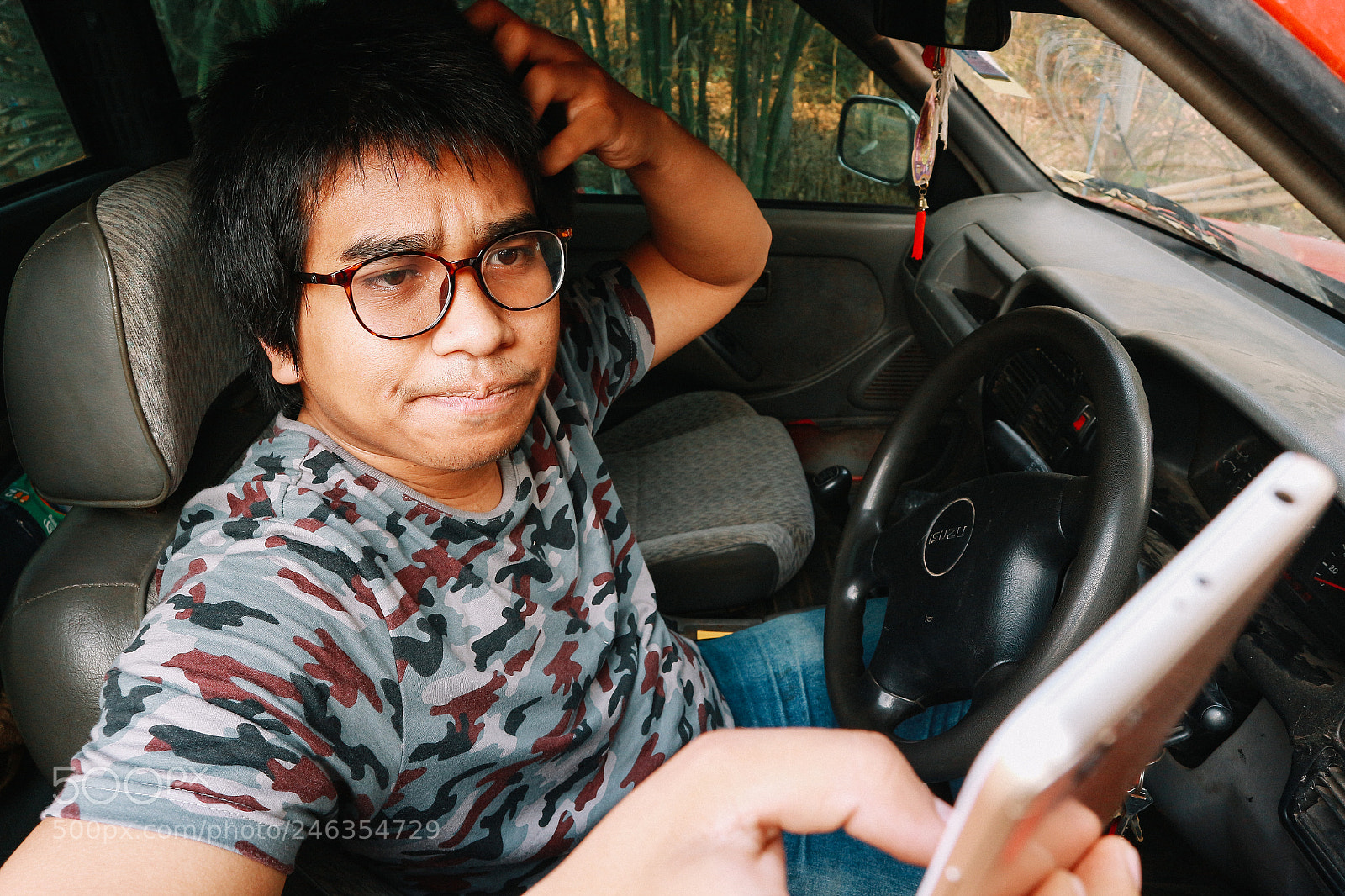 Canon EOS M10 sample photo. Unsafe driver using smart photography