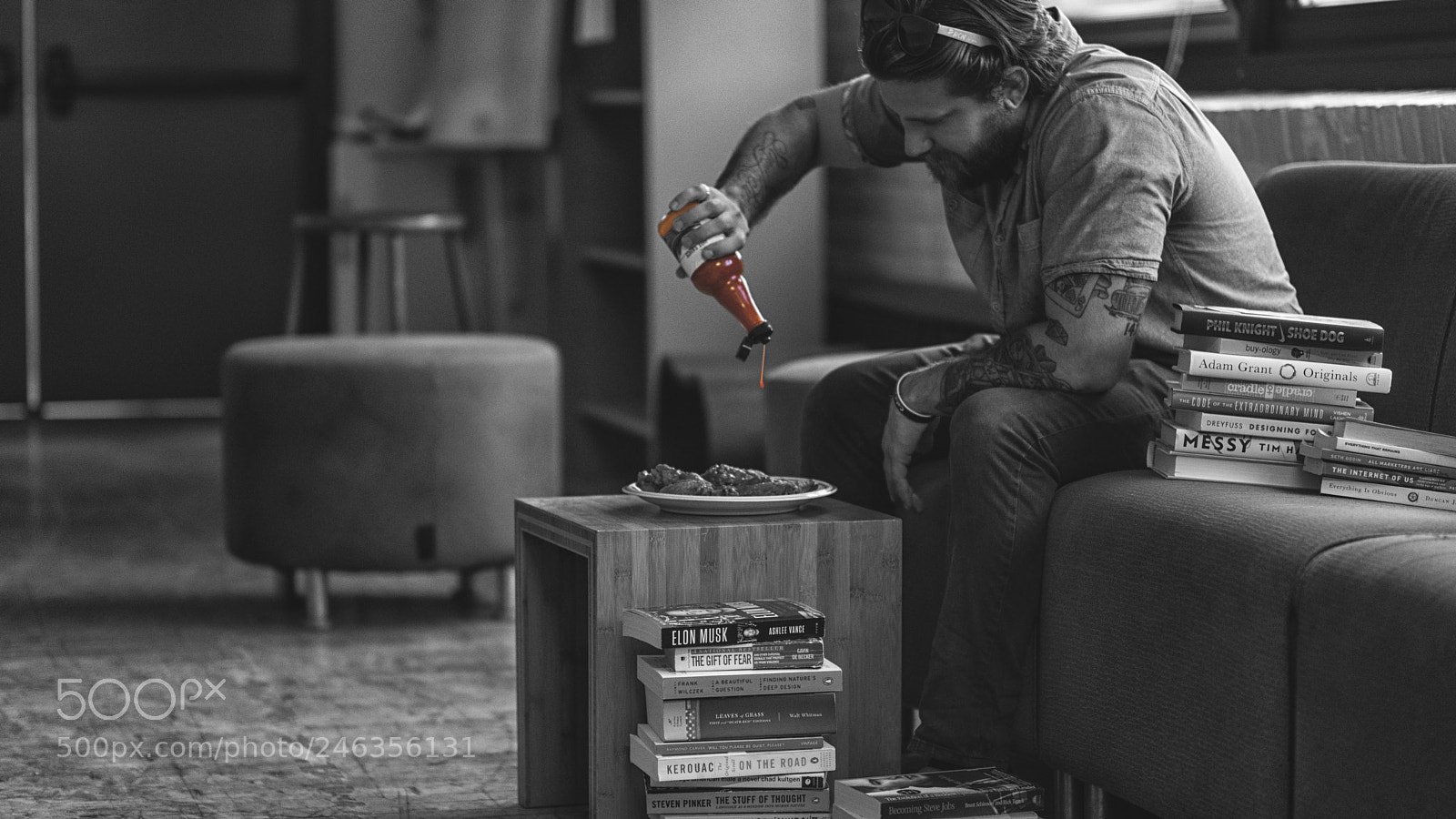 Fujifilm X-T2 sample photo. Wings and books and photography