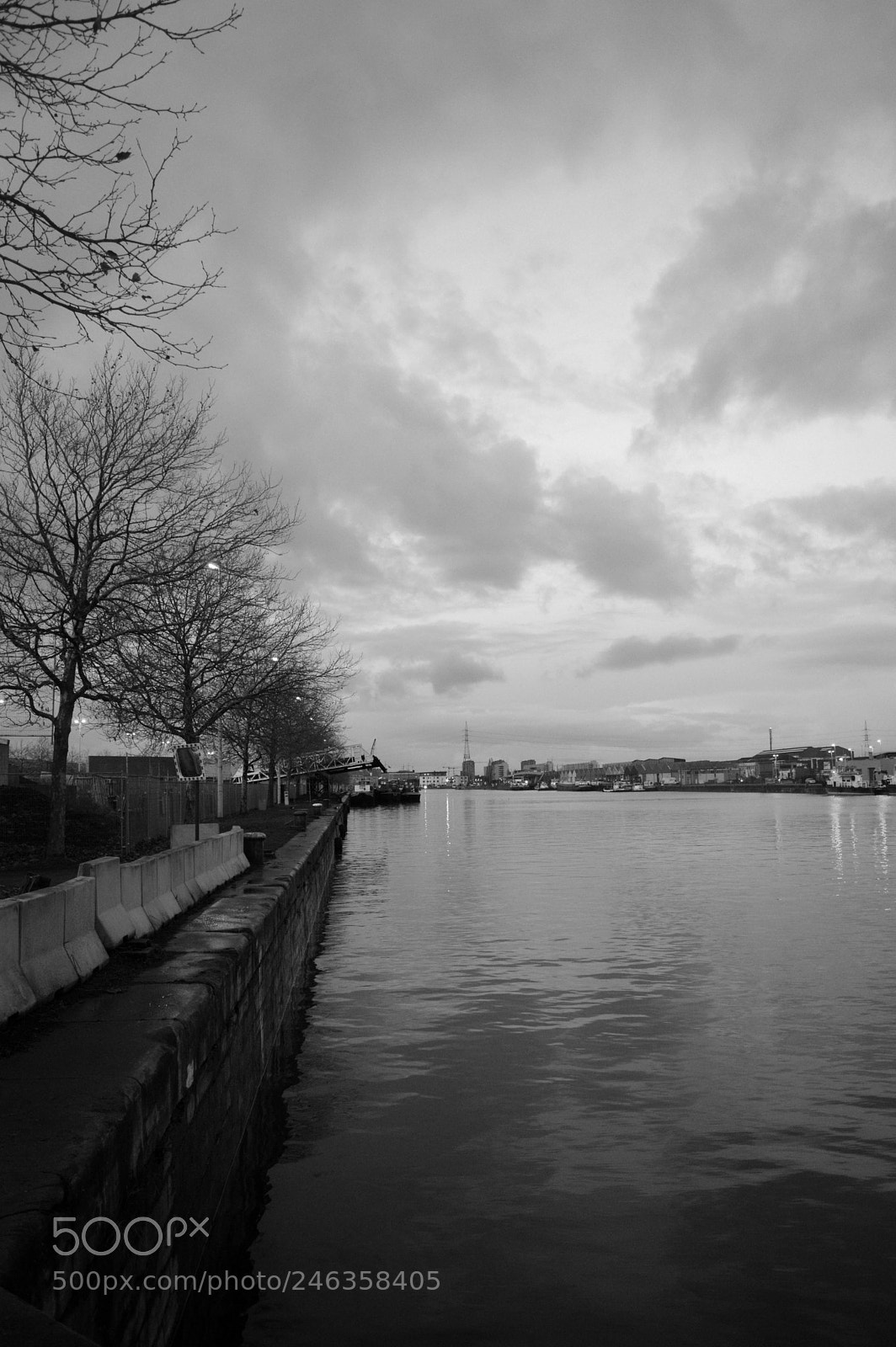 Nikon D3200 sample photo. Riverside photography