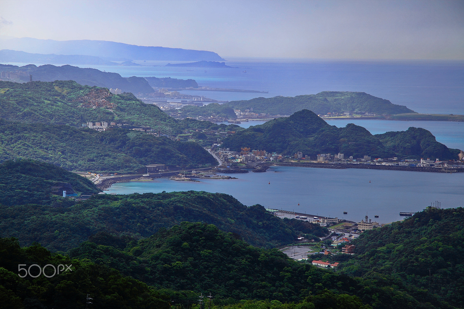 Canon EF 24-105mm F4L IS USM sample photo. Zigzag coast in ne taiwan photography