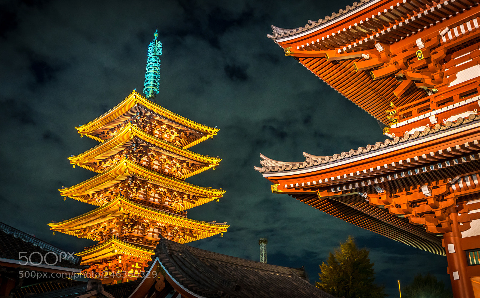 Sony a7 II sample photo. Senso-ji temple lights photography