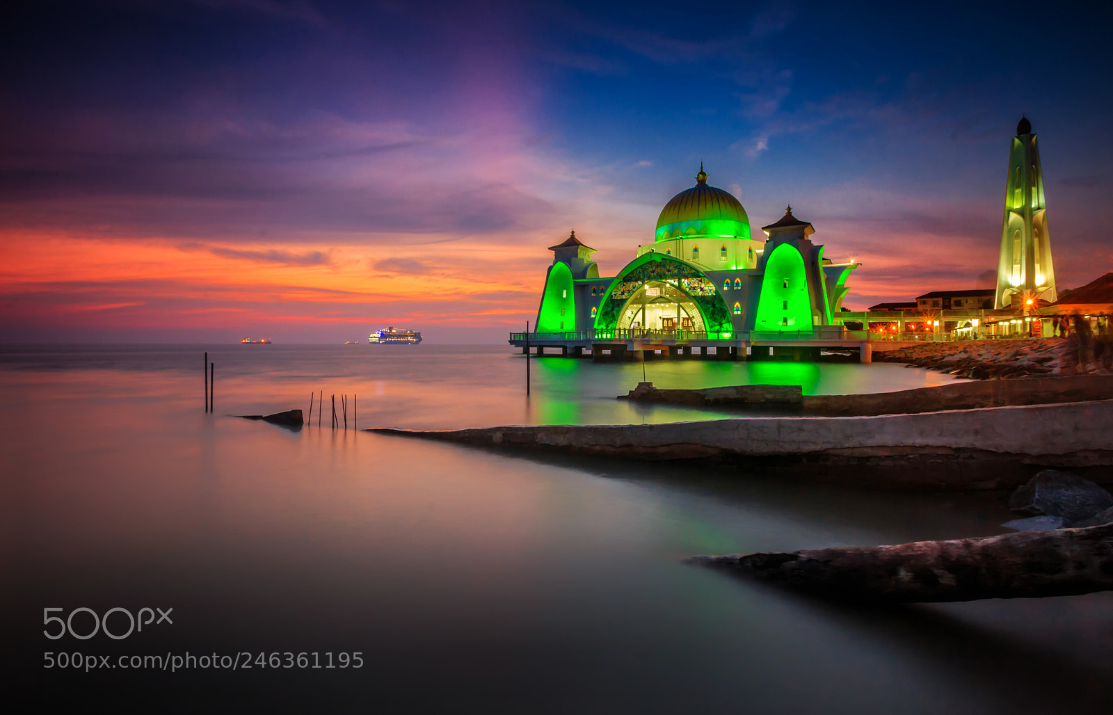 Canon EOS 650D (EOS Rebel T4i / EOS Kiss X6i) sample photo. Melaka straits mosque photography