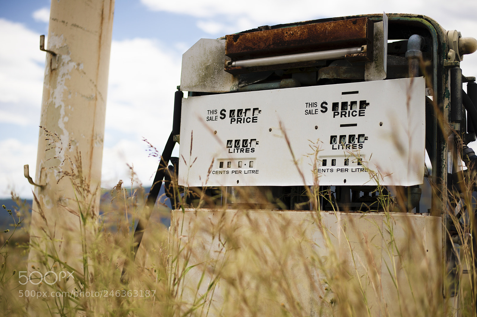 Nikon D800 sample photo. Old rustic fuel pump photography